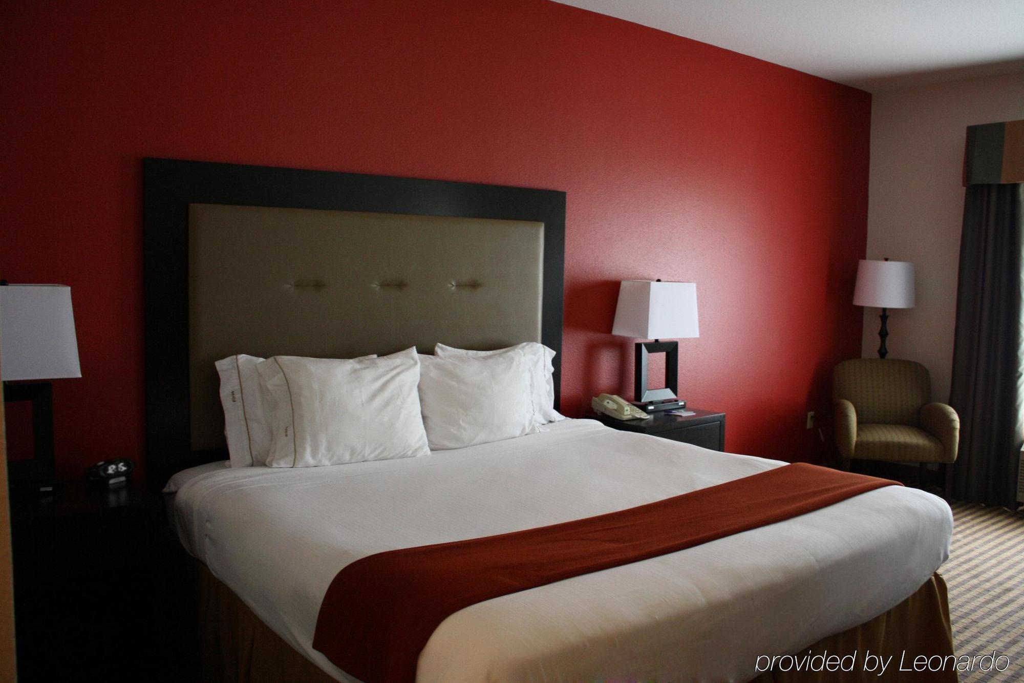 Holiday Inn Express Hotel & Suites Livingston Exterior foto