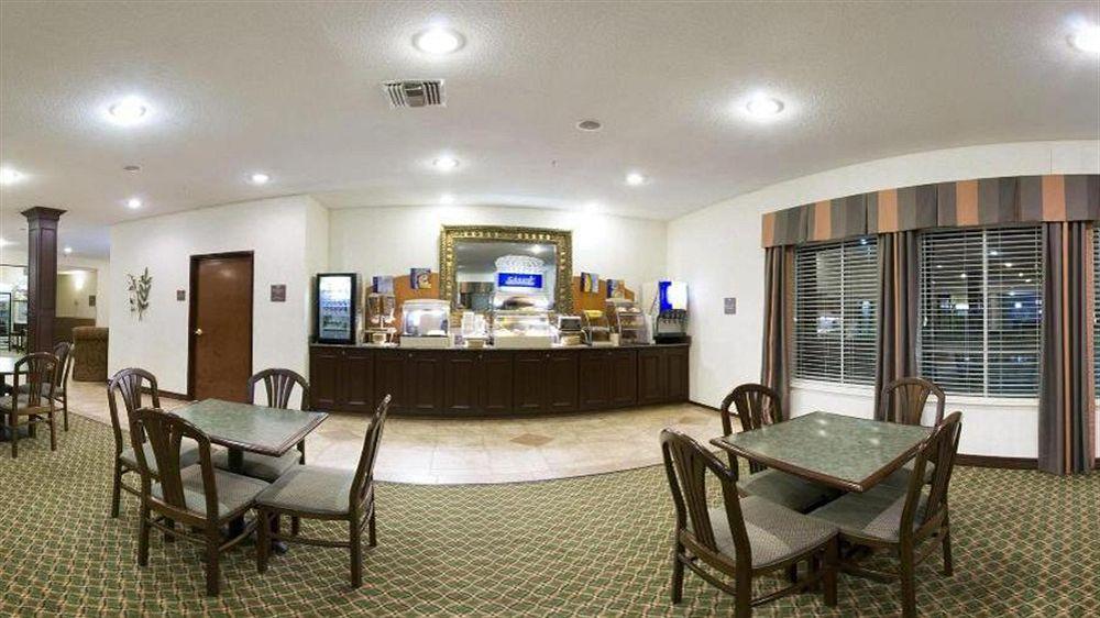 Holiday Inn Express Hotel & Suites Livingston Exterior foto