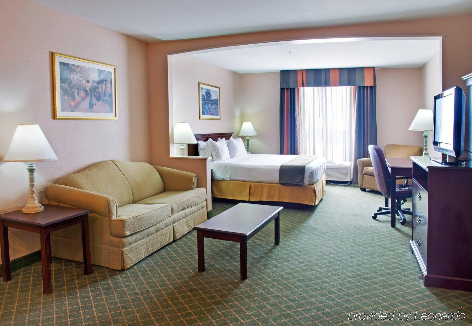 Holiday Inn Express Hotel & Suites Livingston Exterior foto